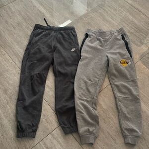 Men’s Nike gray sweats and NBA lakers light gray sweats